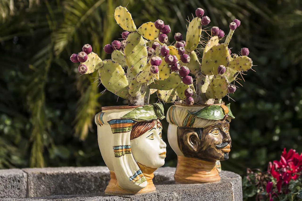 Donna Carmela Resort & Lodges Carruba di Riposto Hotel